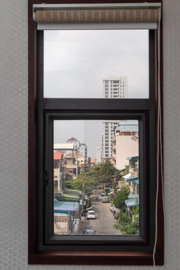 La Chronique Hotel Phnom Penh Eksteriør bilde